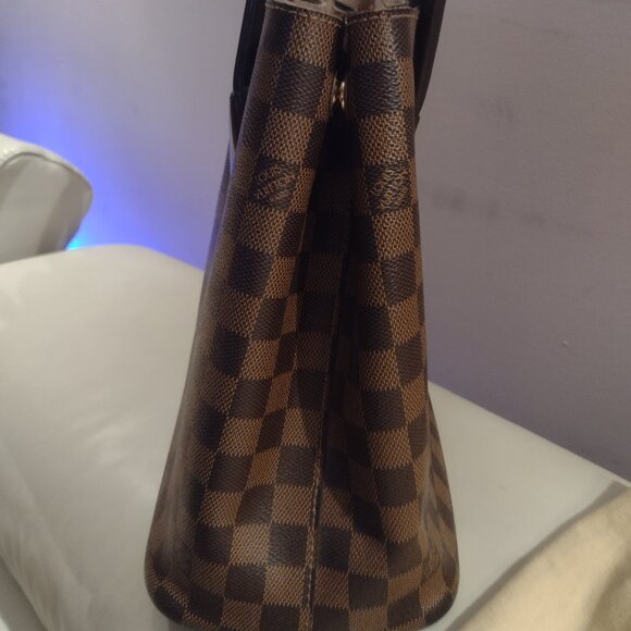 Beautiful Louis Vuitton Kensington - Picture 7 of 13